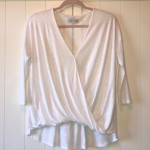 Size XS Abercrombie & Fitch white Blouse